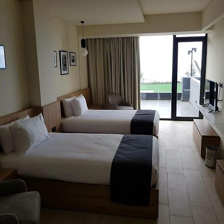 Le Pave Residences Beirut Esterno foto