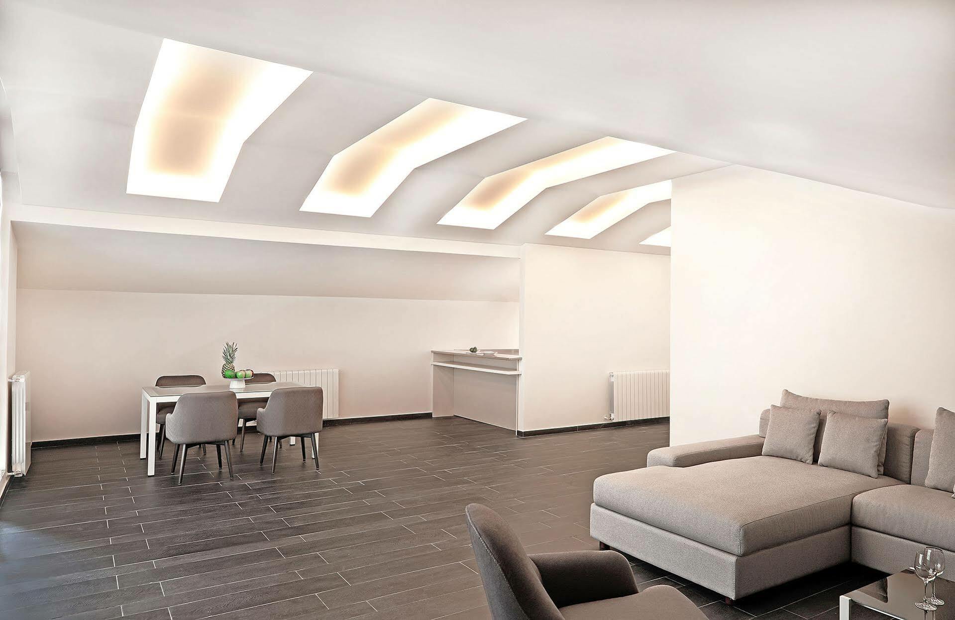 Le Pave Residences Beirut Esterno foto